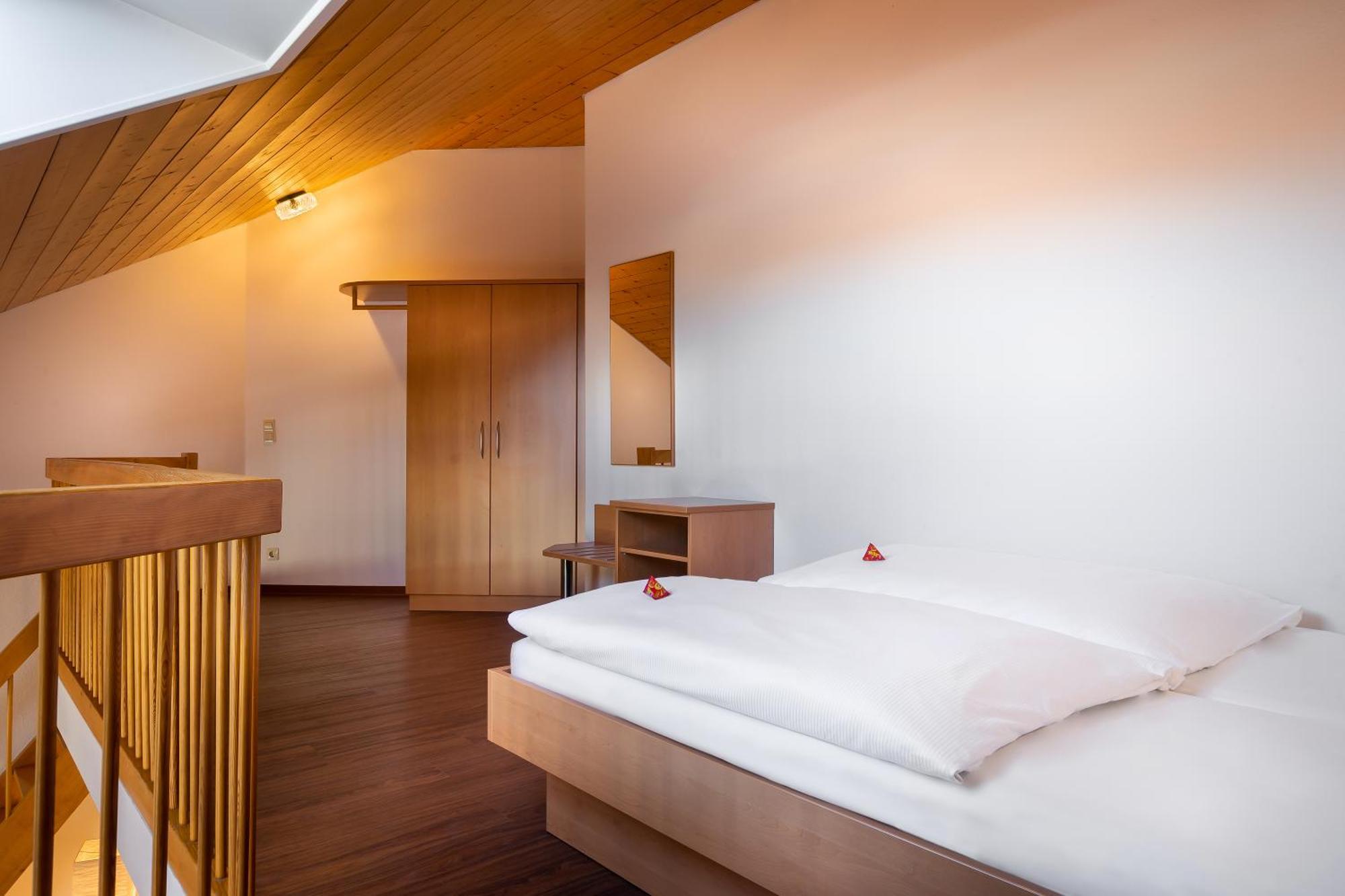 Acora Karlsruhe Zentrum Living The City ภายนอก รูปภาพ