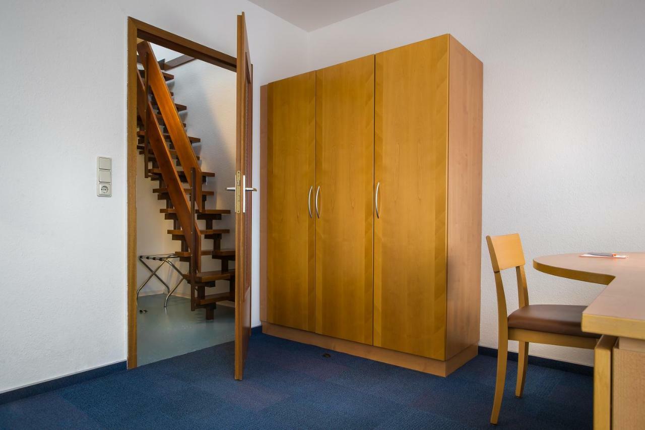 Acora Karlsruhe Zentrum Living The City ภายนอก รูปภาพ